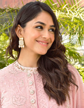 Load image into Gallery viewer, Mihika Studs (Mrunal Thakur)