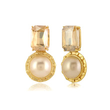 Load image into Gallery viewer, Tel Mini Studs