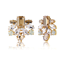 Load image into Gallery viewer, Eiffel studs