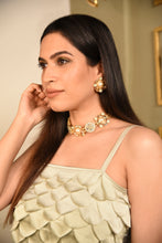 Load image into Gallery viewer, Sangria Studs