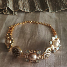 Load image into Gallery viewer, Veda Choker Set