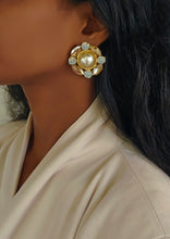 Load image into Gallery viewer, Sangria Studs