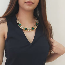 Load image into Gallery viewer, Kayla Jewelled Plate