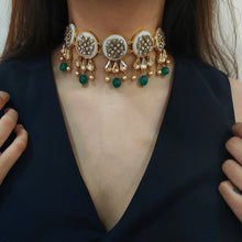 Load image into Gallery viewer, Ruheen Emerald Set