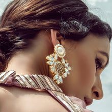 Load image into Gallery viewer, Tisha Earrings