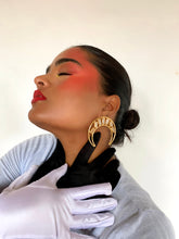 Load image into Gallery viewer, Amaana Moon Earrings