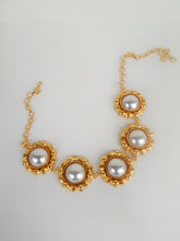 Load image into Gallery viewer, Bella Pearl Necklace
