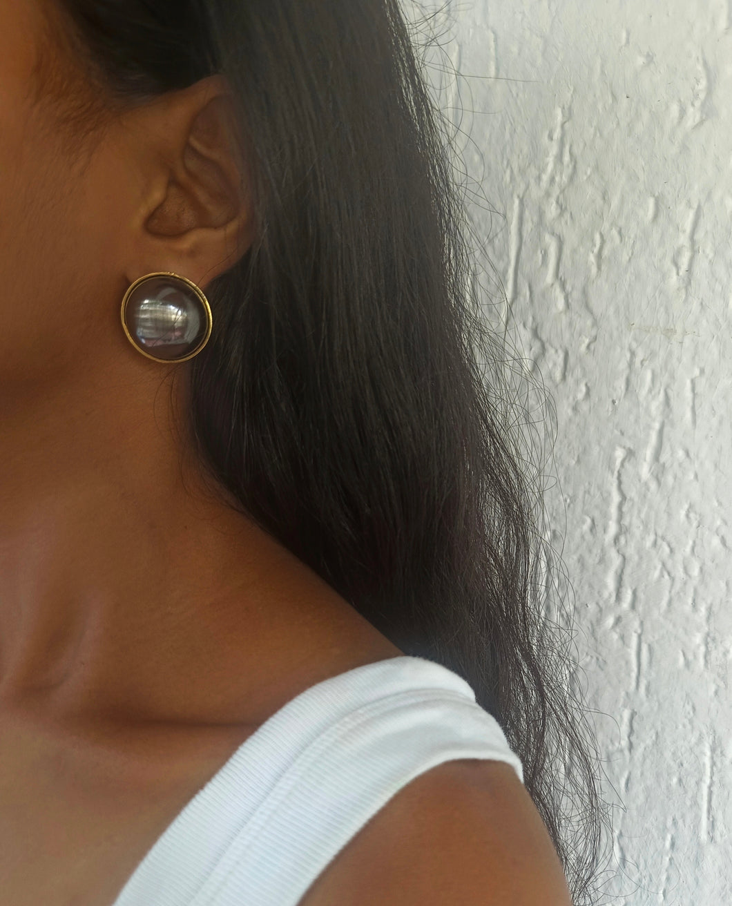 Black Pearl Studs