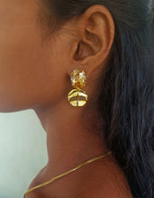 Load image into Gallery viewer, Capri Pyramid Studs
