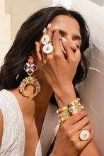 Load image into Gallery viewer, Casha Bangle Cuff
