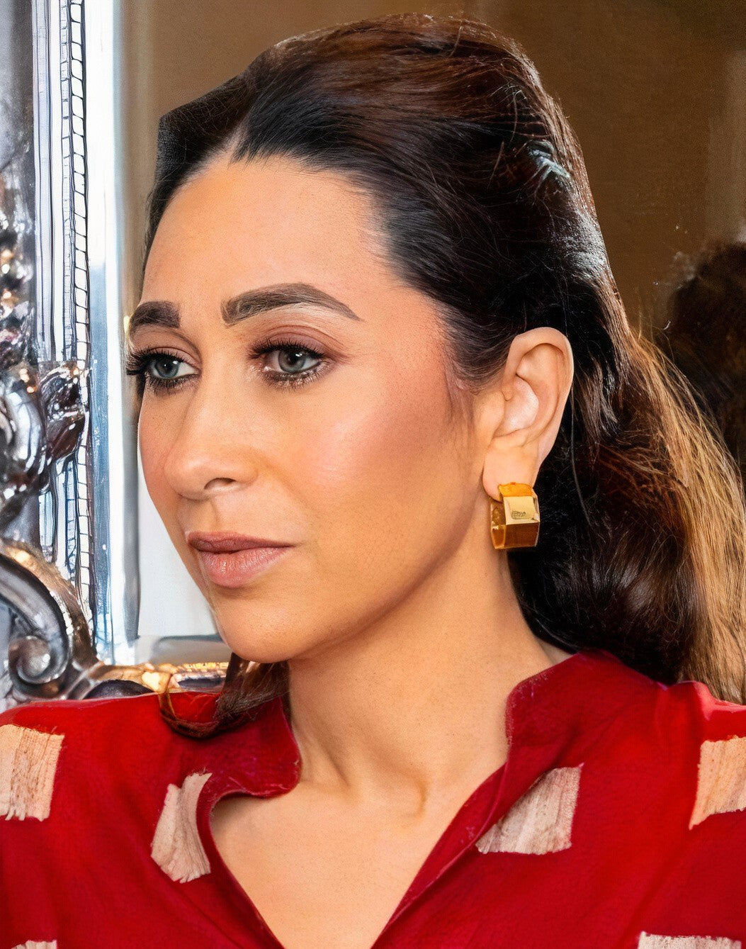 Cayla Chunky Hoops (Karisma Kapoor, Sanjana Sanghi)