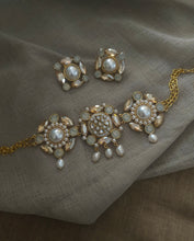 Load image into Gallery viewer, Empress Mini Choker + Veda Set
