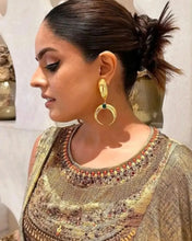 Load image into Gallery viewer, Copa Drop Earrings
