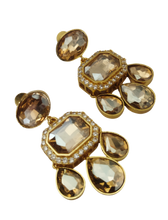 Load image into Gallery viewer, Araana Mini Danglers
