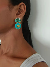 Load image into Gallery viewer, Belinda Swarovski Studs
