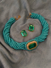 Load image into Gallery viewer, Turquoise Twist Neckpiece
