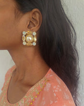 Load image into Gallery viewer, Empress Mini Choker + Veda Set
