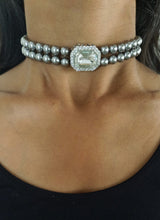Load image into Gallery viewer, Araana Pearl Choker Set (Silver)
