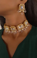 Araana Pearl Crystal Choker Set
