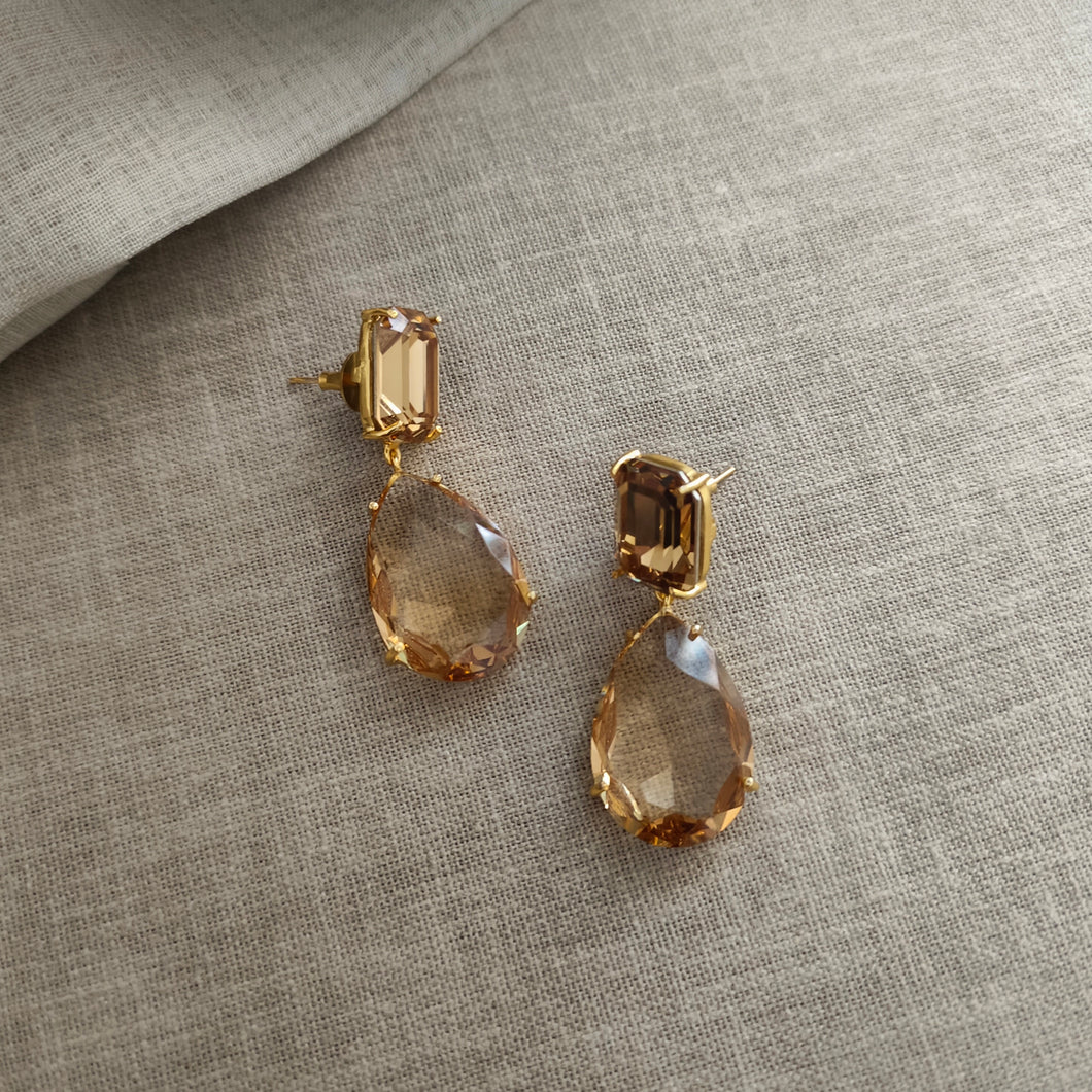 Tisca Tear Drop