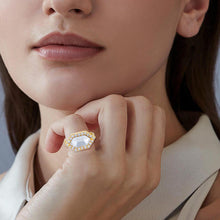 Load image into Gallery viewer, Cavi Ring
